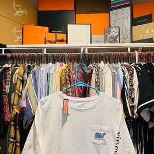 Christmas Vineyard Vines tee